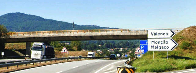 Autoestrada A3 - a Autoestrada do Minho &copy; / Google Earth Pro