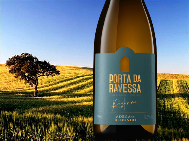Vinho AR, sub-região Redondo DOC Alentejo, Redondo, Alentejo &copy; Images of Portugal, ilustração
