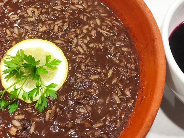 Arroz de sarrabulho à moda de Ponte de Lima, distrito de Viana do Castelo, Alto Minho &copy; Internet, ilustração