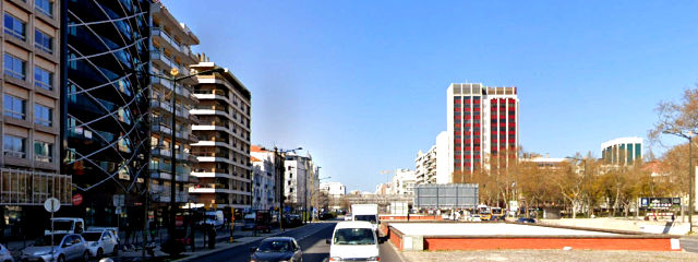 Avenida da República, no Campo Pequeno, Freguesia das Avenidas Novas, Lisboa © Google Earth Pro