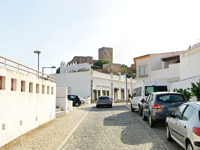 Centro de Mértola Baixo Alentejo (Beja) &copy; GEP, ilustração