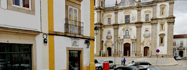 Praça do Município, Centro de Portalegre, Alto Alentejo &copy; Google Earth Pro