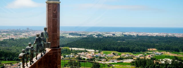 Póvoa de Varzim Monastery, Porto Metropolitan Area, in the Douro Litoral © / Internet